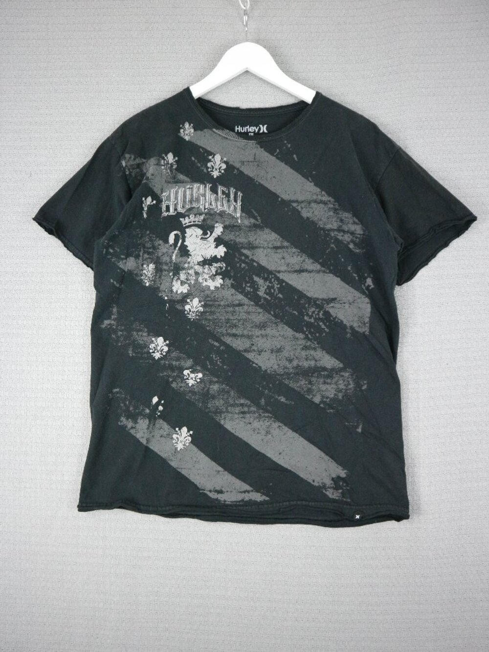 Hurley Y2K Grunge Style Mens Black Shirt Streetwear Large Stripe
